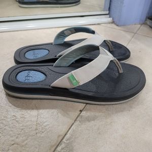 Sanuk Sandals Athletic Comfort